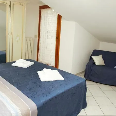 Il Gruccione Bed & Breakfast Sant'Omero Exterior photo